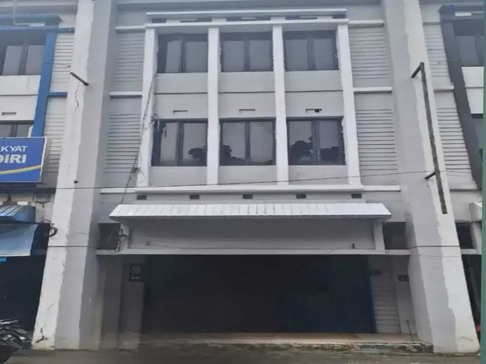 Disewakan Ruko strategis hadap jalan utama jl Raya Serpong