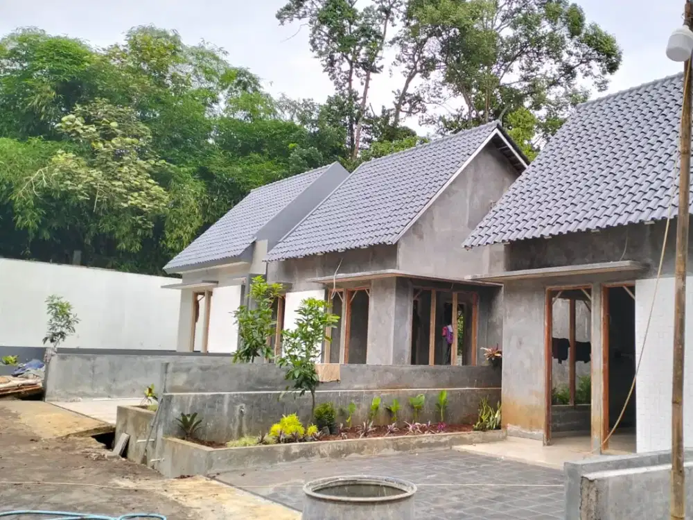 Rumah mewah harga murah watusari gunungpati
