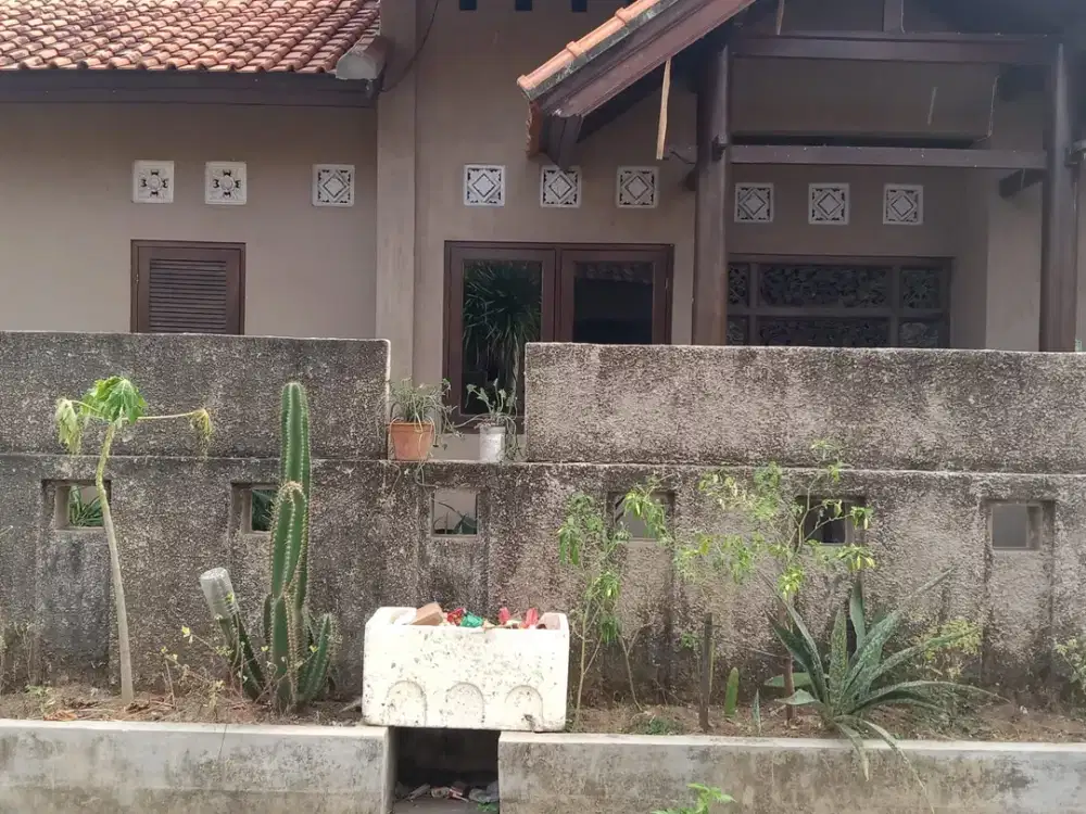 BUC Rumah + Warung di Taman Baruna Jimbaran Badung Bali