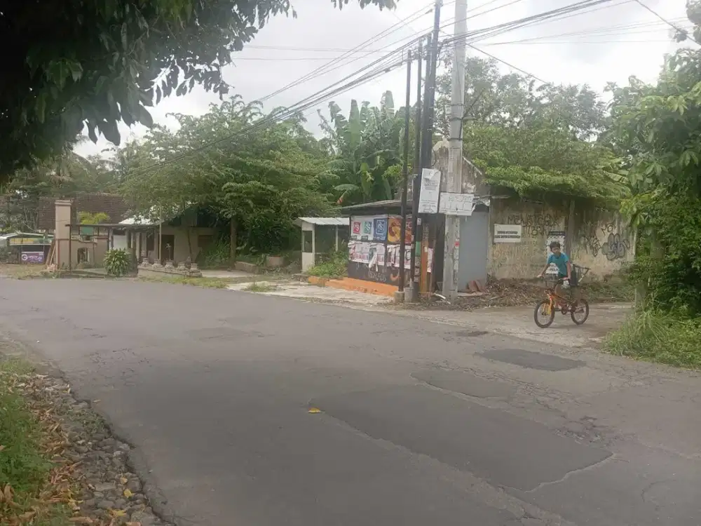 TANAH STRATEGIS MURAH DEKAT JL KALIURANG KM 9 SLEMAN YOGYAKARTA