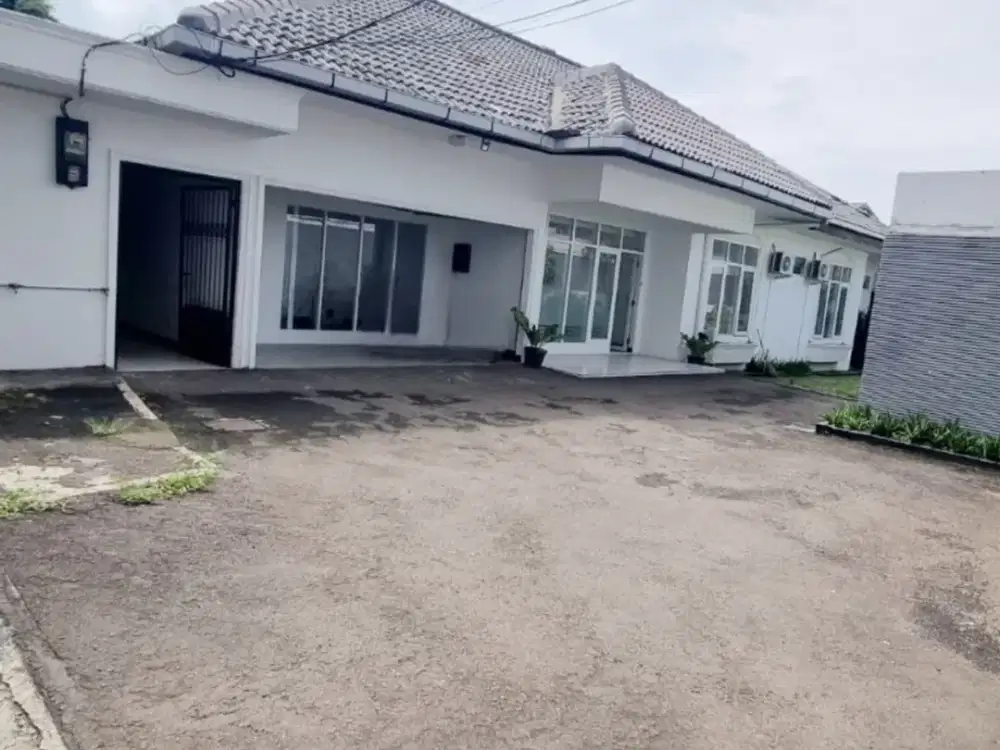 Sewa Rumah 1 Lantai di Kemang Cocok Untuk Rumah Tinggal dan Kantor