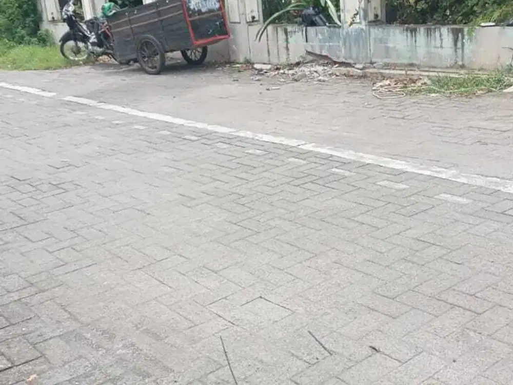 TANAH STRATEGIS DIPOGUNG BARU DEKAT KAMPUS UGM DAN JL KALIURANG YOGYA