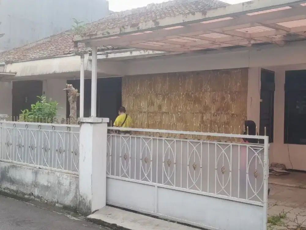 Rumah Lama Bagus Sekelimus Batununggal Dkt Mall Tenth Avenue
