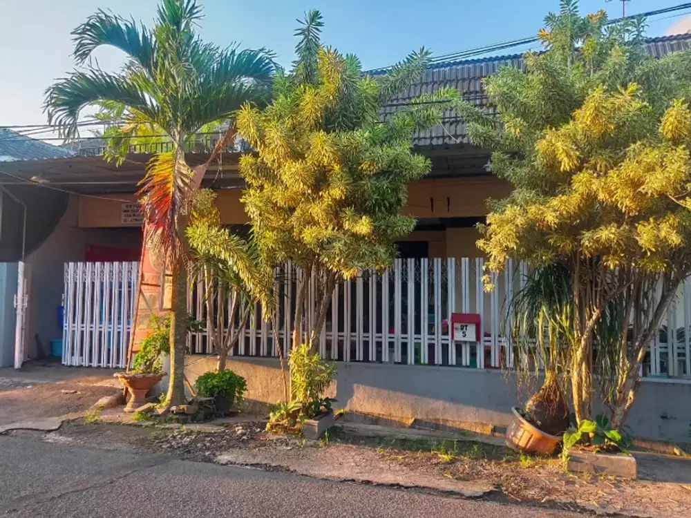 Dijual Rumah 2 lantai di Malang jl Sri Gading