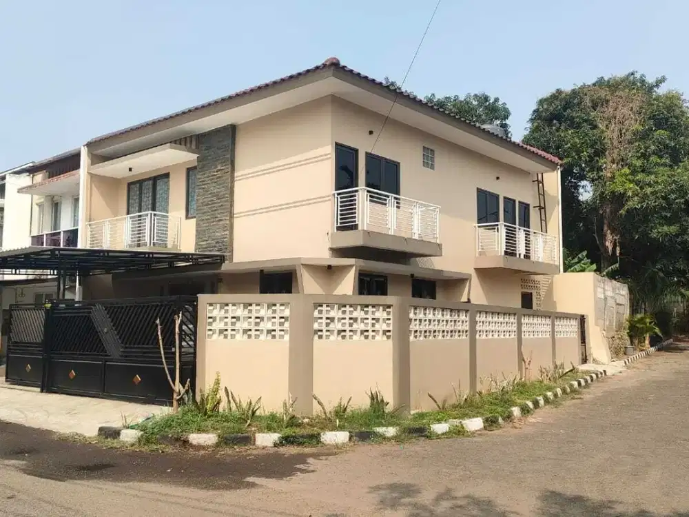 rumah bagus hook villa melati mas Vista boulevard