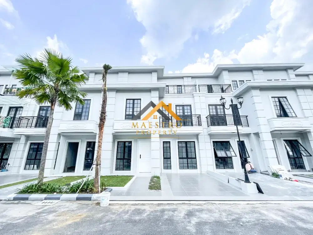 Dijual Villa 3,5 Tingkat Komplek Jewel Park Jalan Starban - Polonia