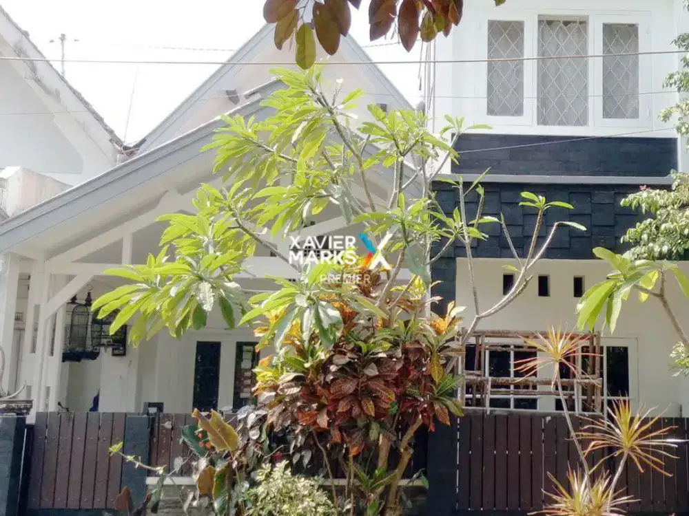 Dijual Rumah Kost Vintage Tengah Kota Malang