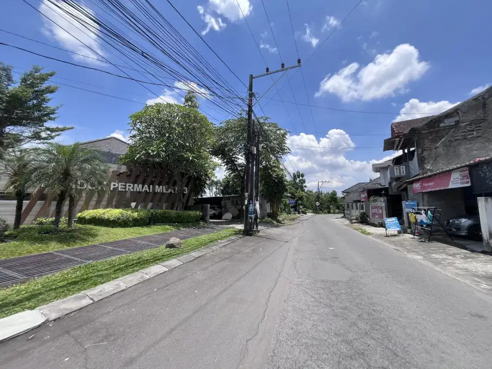 Tanah Premium lingkungan Perumahan Elite Dekat Hotel Hyatt