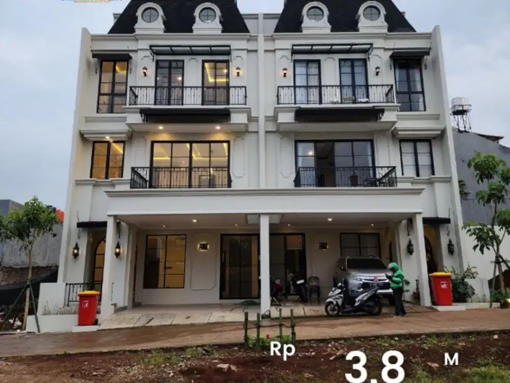 Rumah 3 Lantai di Ciganjur, Luas & Nyaman! Harga Terbaik!