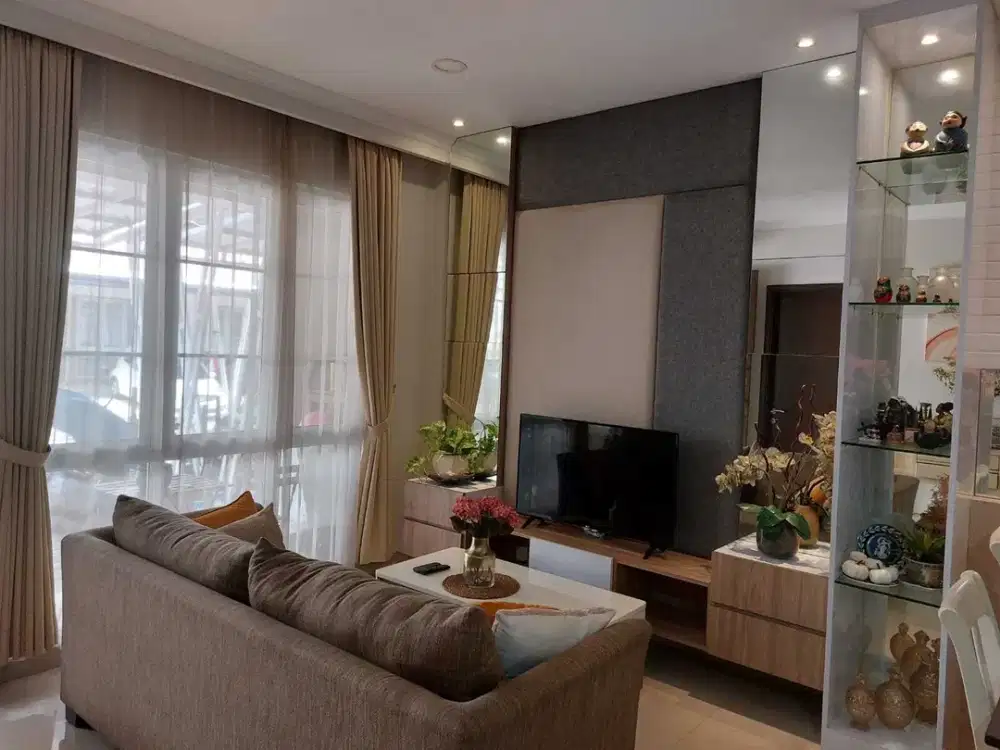 Dijual Rumah Furnished dan Cantik di Alegria Park