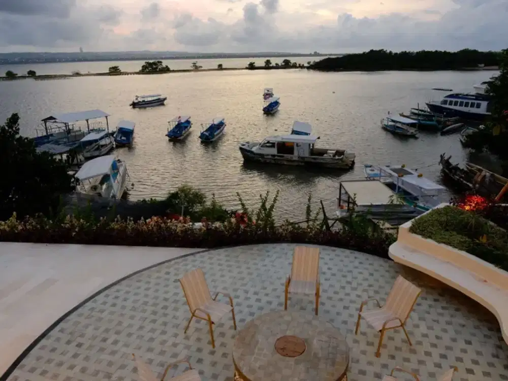 Villa Beach Front Tanjung Benoa Bali