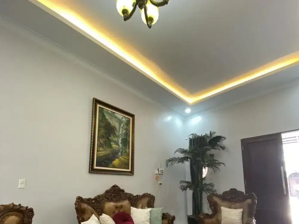 Rumah Villa Dekat USU Setia Budi Komplek Astoria