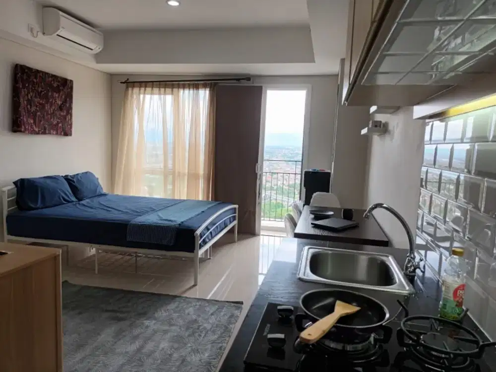 Disewakan Apartemen Breeze Area Bintaro Bsd ( Ln. Ru)