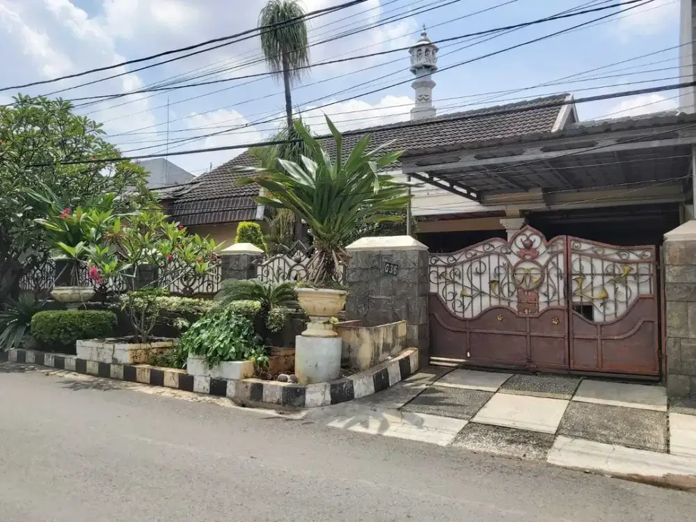 Rumah Bagus Bebas Banjir dan Siap Dihuni di Pondok Kelapa