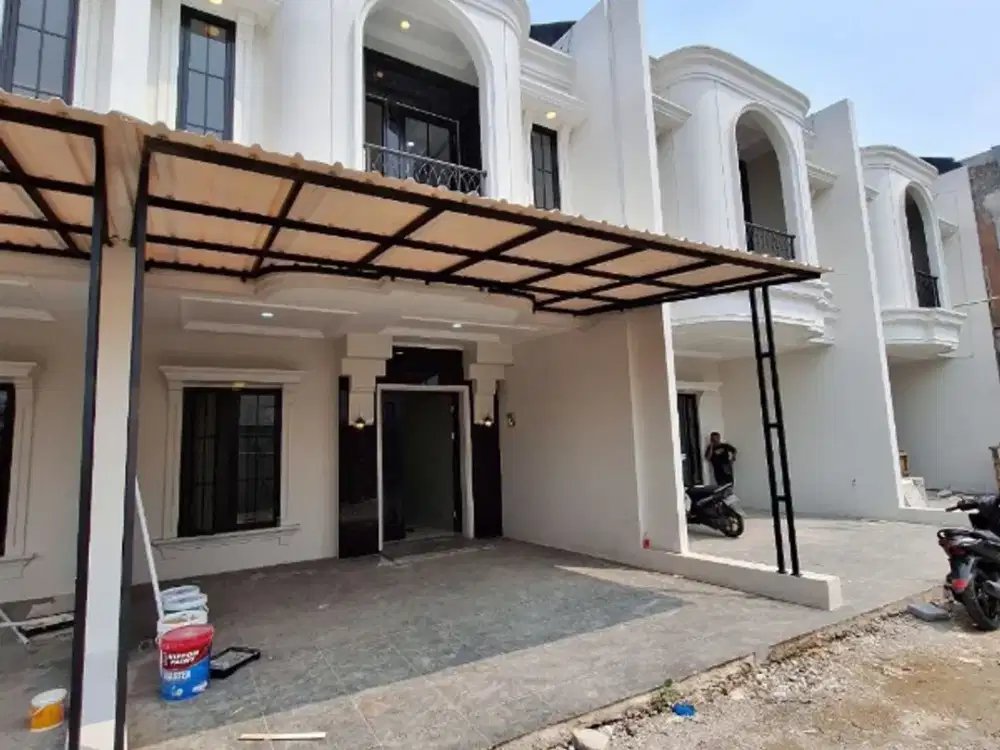 Cluster Klasik Mewah 2 lantai Daerah Juanda Depok