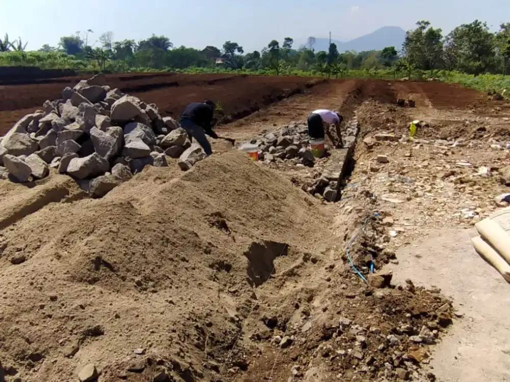 Cocok Untuk Bikin Rumah Tanah Strategis Bandung