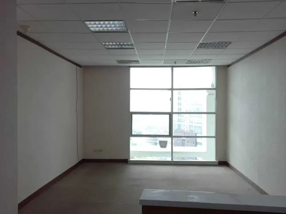 SEWA KANTOR DI JAKARTA SELATAN MEGA KUNINGAN 42M2 FITTED 215K NEGO