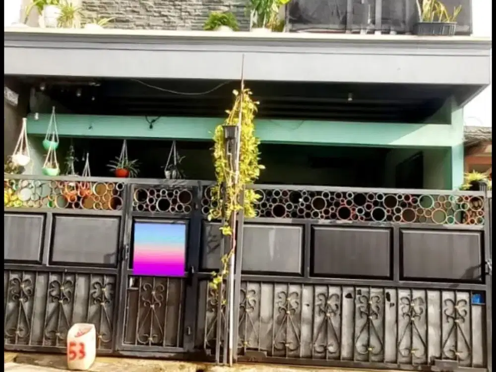 Dijual  Rumah Cikarang Baru Belakang Ruko Roxy