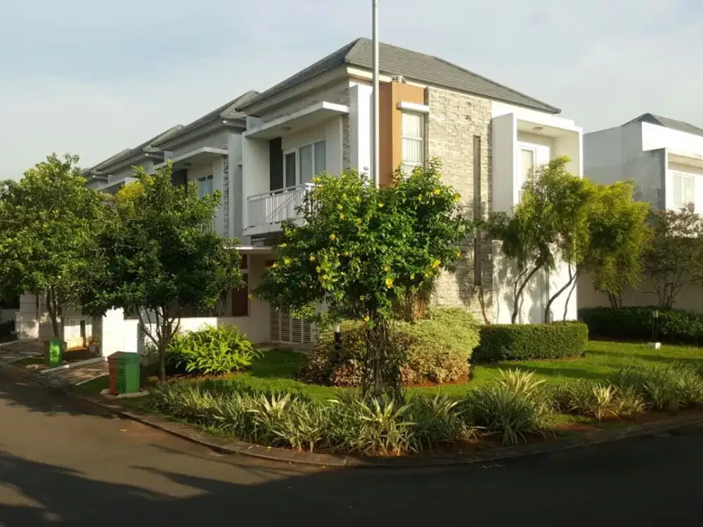 Rumah Besar Hook Rapih Siap Huni Di Cluster Acasia Summarecon Bekasi