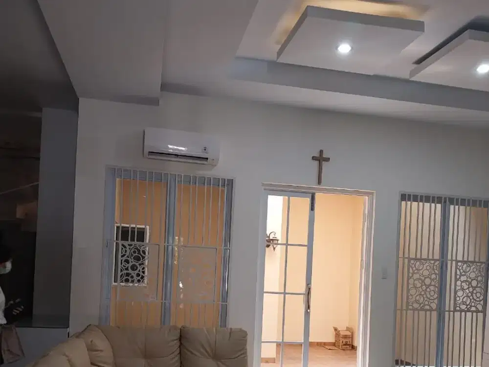 Disewakan Rumah Villa Full Furnish Komplek Mutiara Residence