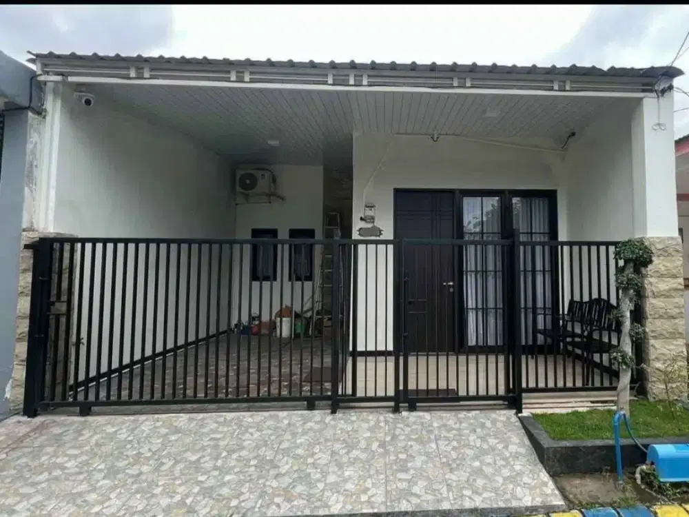RUMAH minimalis siap huni tinggal bawa koper lokasi Perumahan Sidoarjo