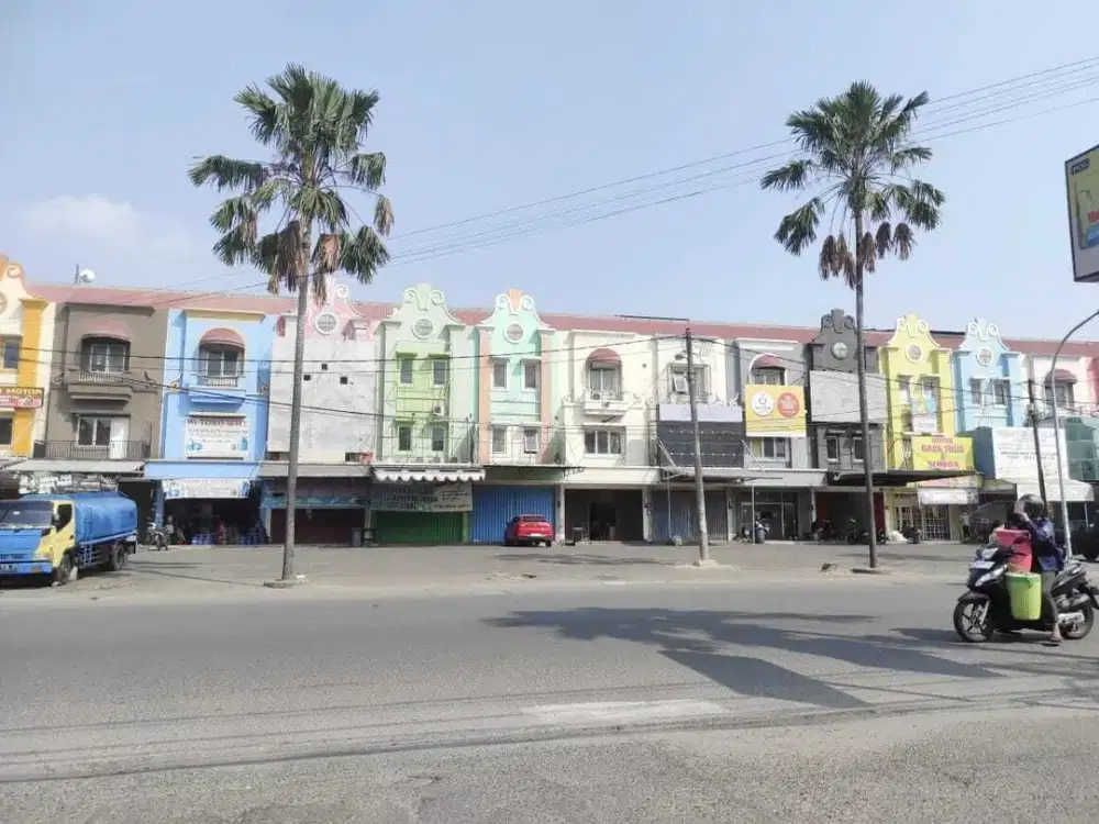 Disewa Ruko 2 Lantai Murah Bagus & Strategis di Boulevard Hijau Bekasi