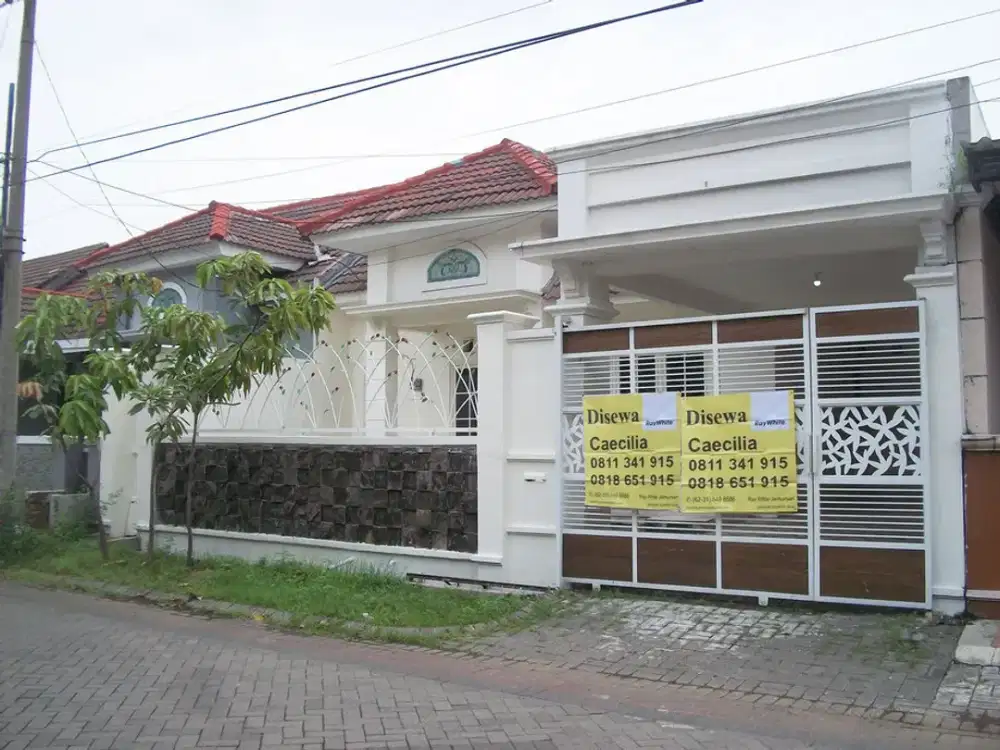 Rumah di Delta Asri