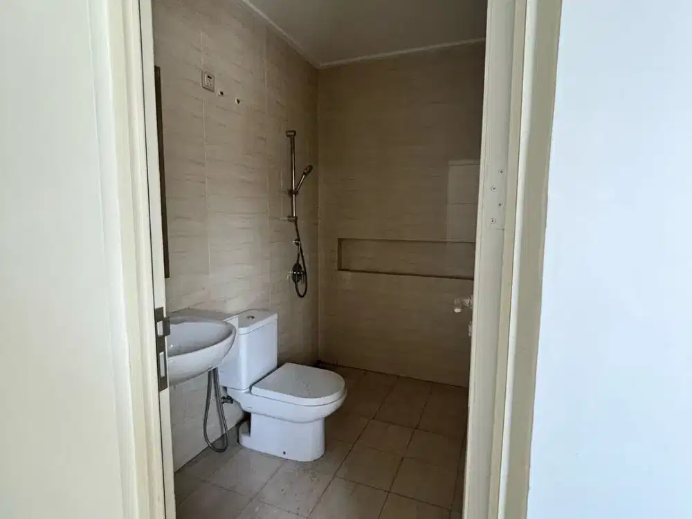 Di jual Rumah di Residance One cluster Ruby Tangerang
