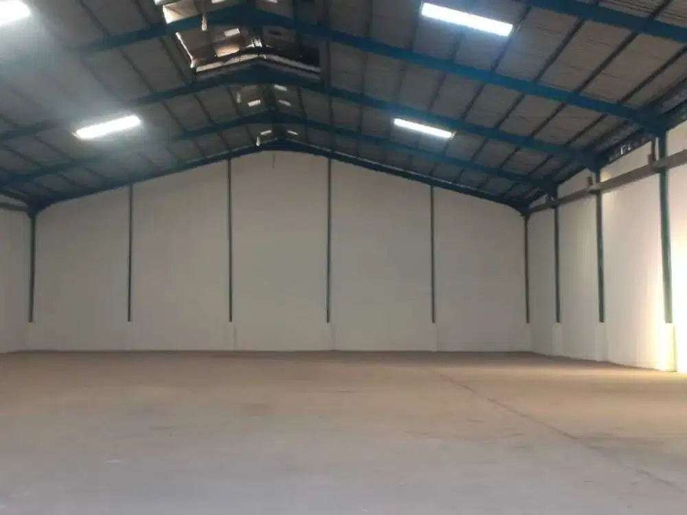 0837 - Disewakan Gudang Romokalisari Surabaya 1050 m² + Kantor