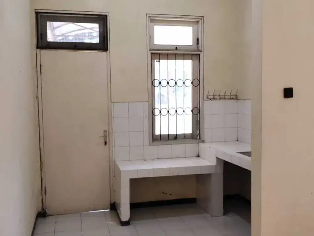 DIJUAL RUMAH CIAMIK PUOL PERUM PONDOK MUTIARA PUSAT KOTA SIDOARJO