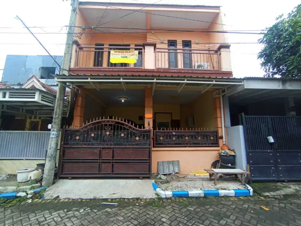 Dijual rumah 2 Lantai Full renov Perum Taman puspa Sarirogo.Sidoarjo