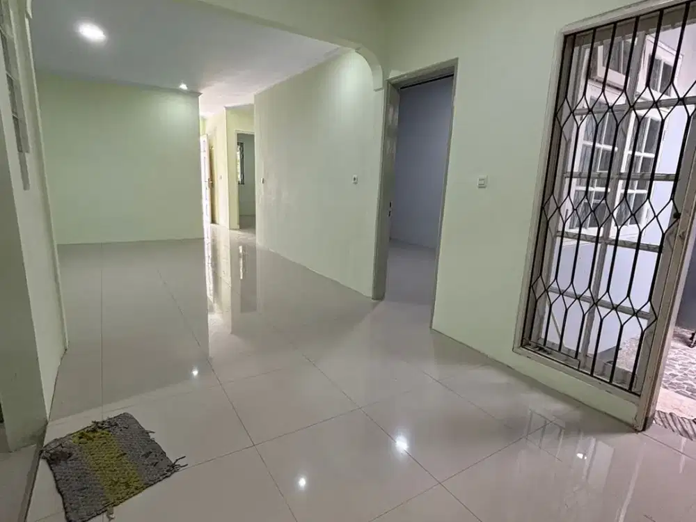 Disewa Rumah Sudah Direnovasi & Bagus di Komplek Griya Harapan Bekasi