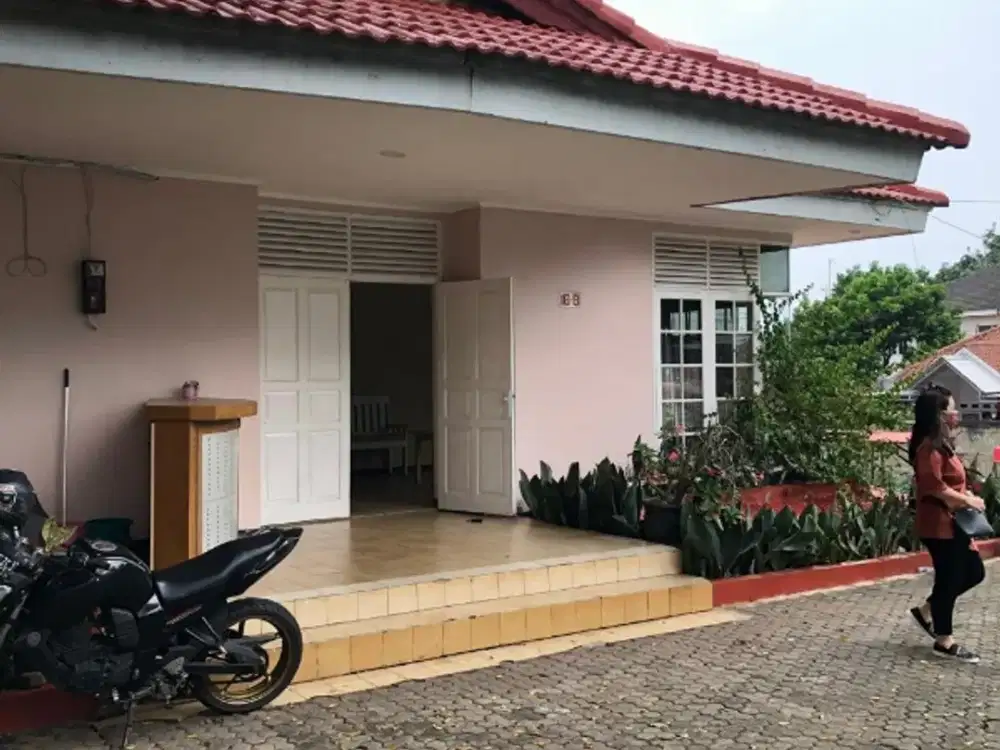 DIJUAL RUMAH BAWAH NJOP DI LENTENG AGUNG JAK SEL