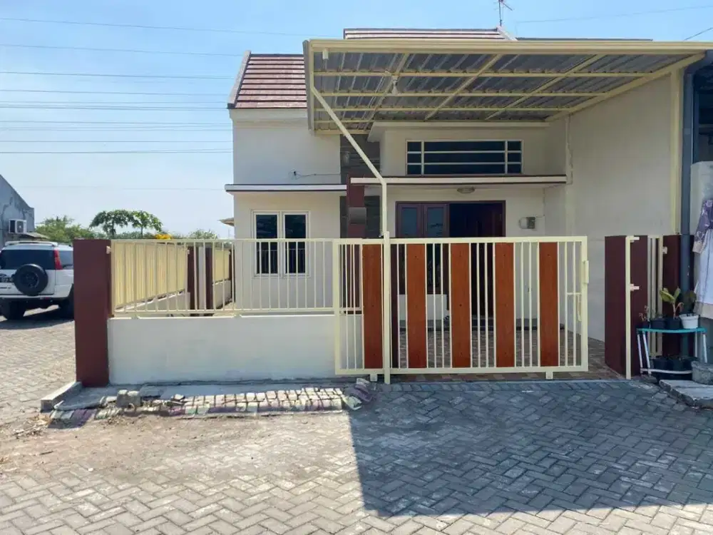 Rumah pojok siap huni di gedangan sidoarjo