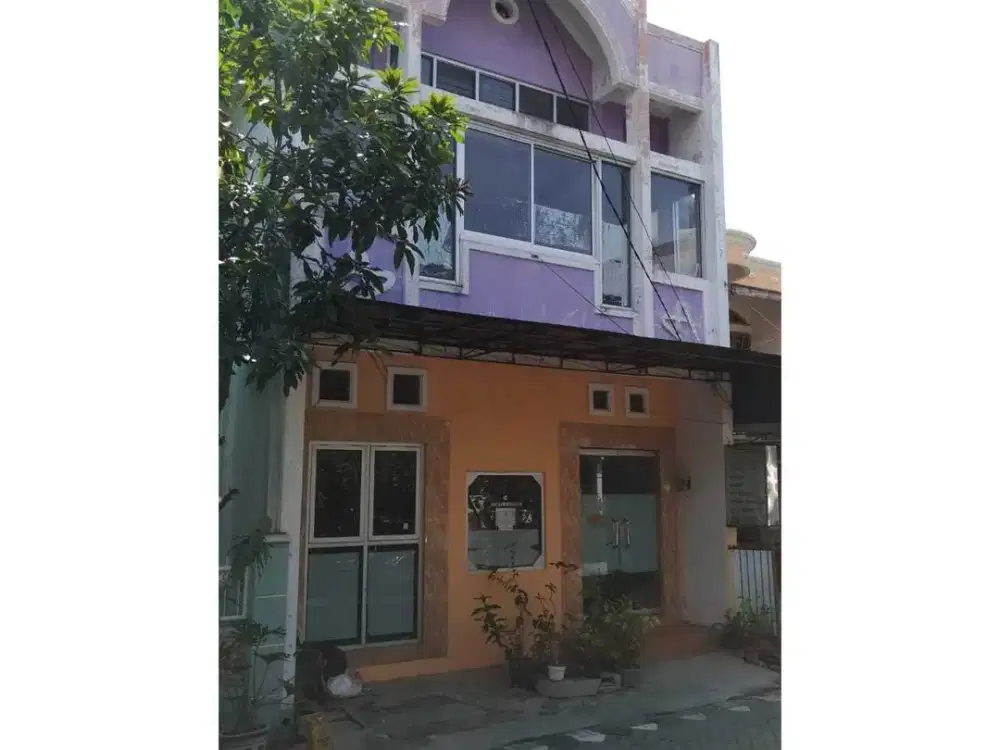 Dijual CEPAT Rumah Cocok Untuk Usaha Senam di Surabaya