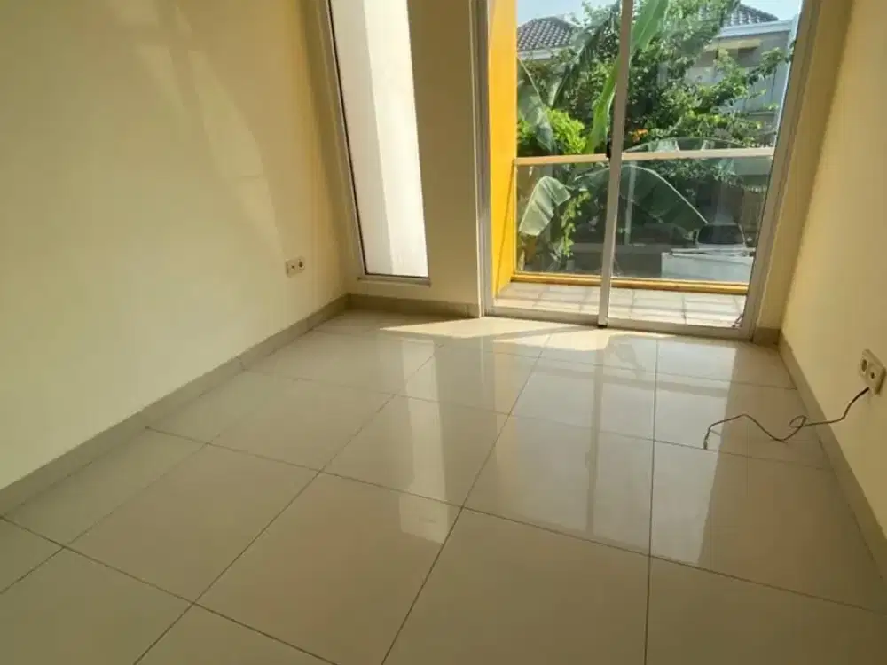 DISEWAKAN RUMAH KOSONGAN RAPIH GREENLAKE CITY GLC CLUSTER AUSTRALIA