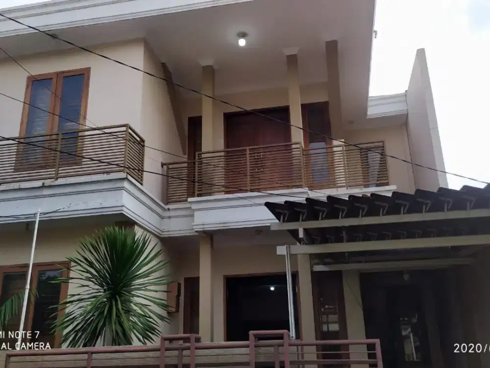 Dijual Rumah 2 Lantai, Daerah Ciputat - Rempoa