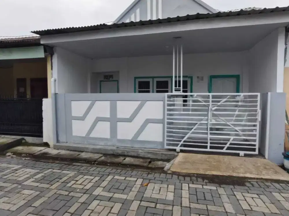 Dijual Cepat Rumah tengah kota Lokasi Ngagel Tirto, Surabaya