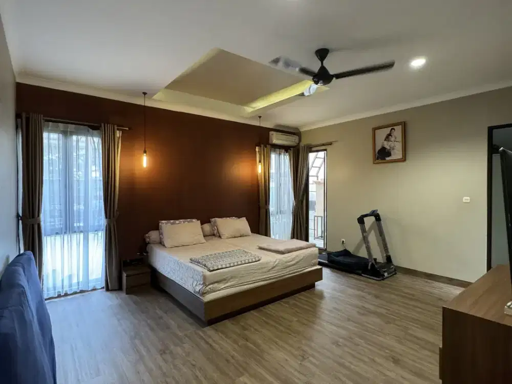 RITZONE THE ICON BSD CITY SEMI FURNISHED