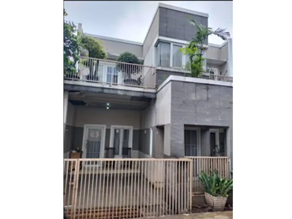 Dijual Rumah 2 Lantai di Tangerang, Banten