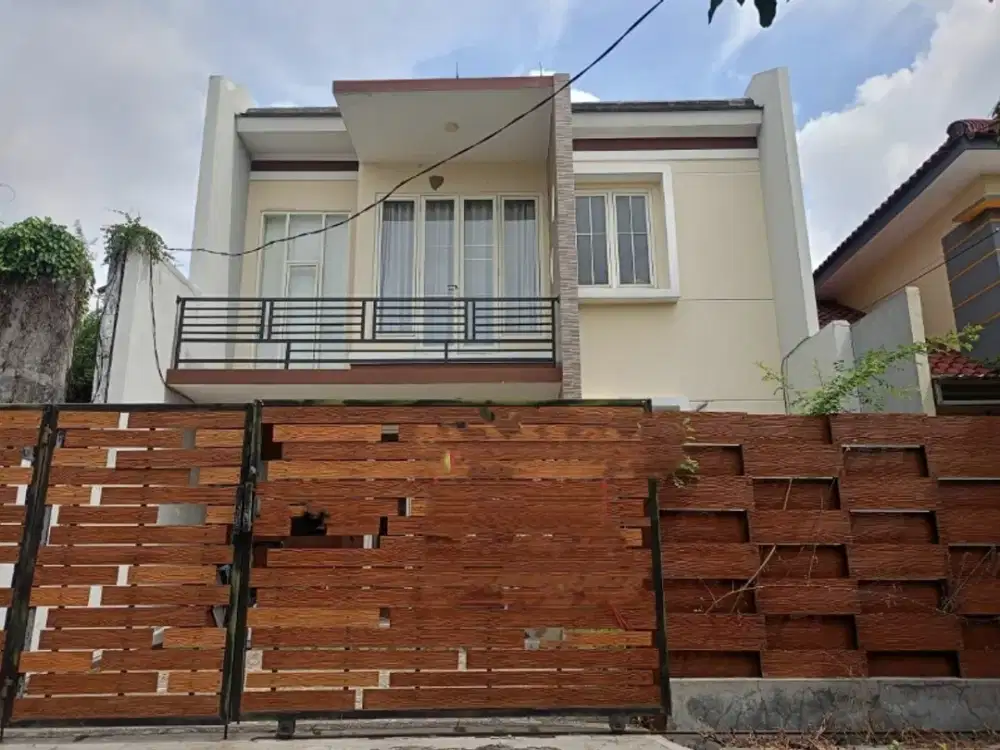 jual rumah 2lantai lokasi perum gunung anyar mas surabaya