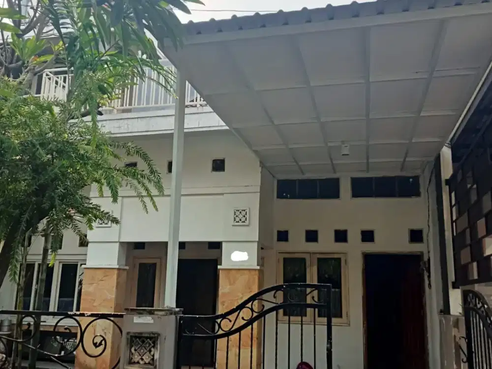 Disewakan  Rumah   di Babatan Pratama wiyung  Surabaya Barat