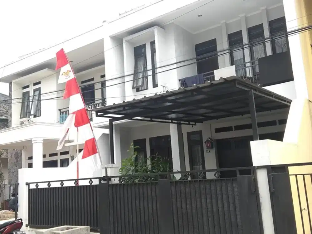 umah minimalis 2 LT sayap Reog dekat SMAN 8 Bandung