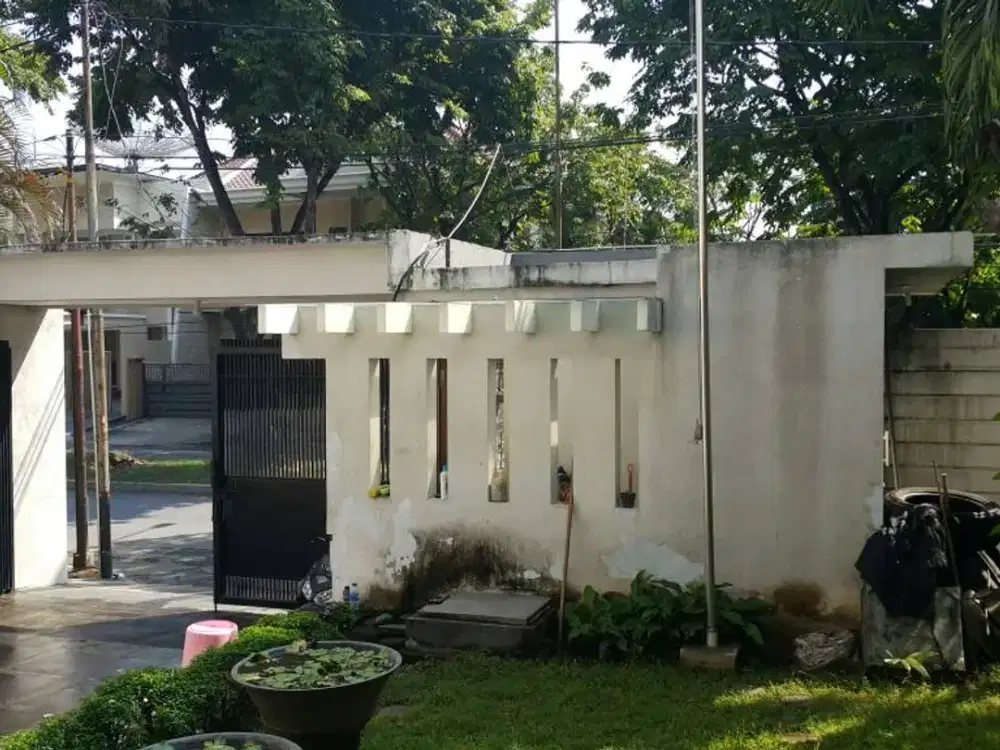 Dijual rumah luxury minimalis ada private pool ( Dharmahusada Indah)
