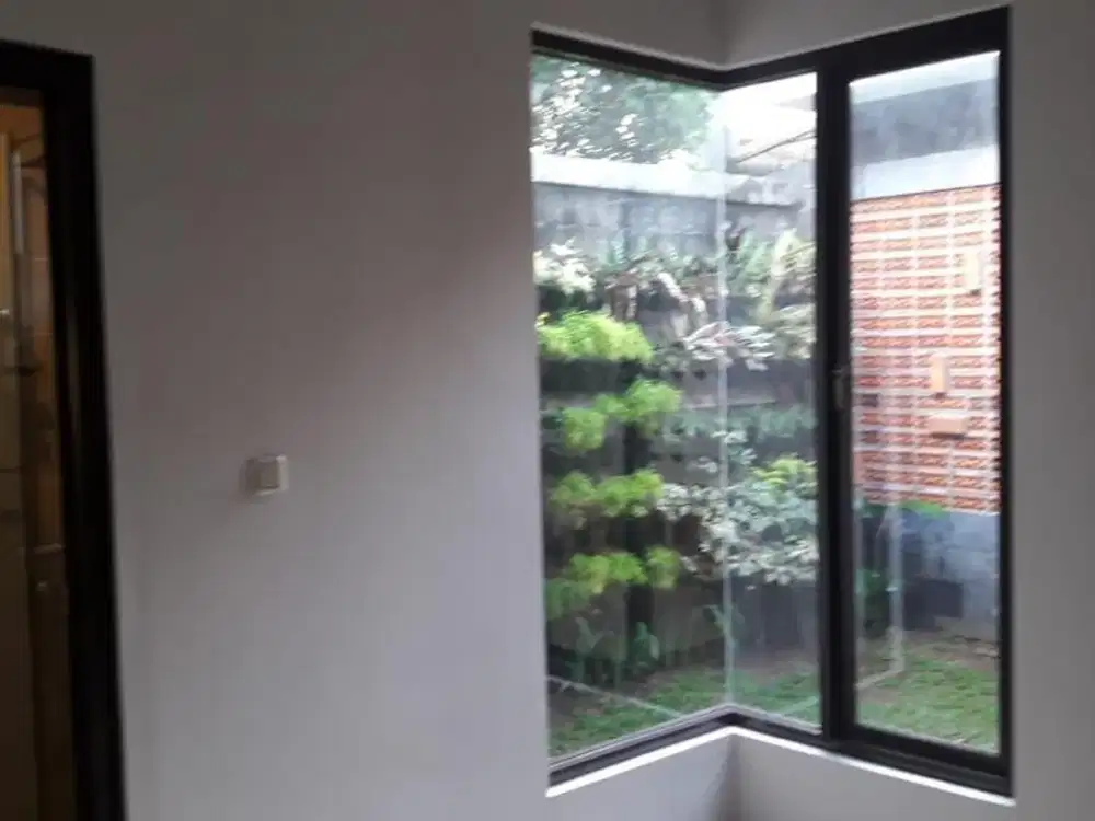 Turun harga rumah di BSD kencana loka