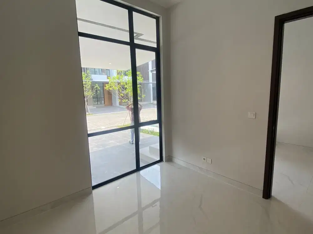 Disewakan Rumah di Kuningan Village PIK 2