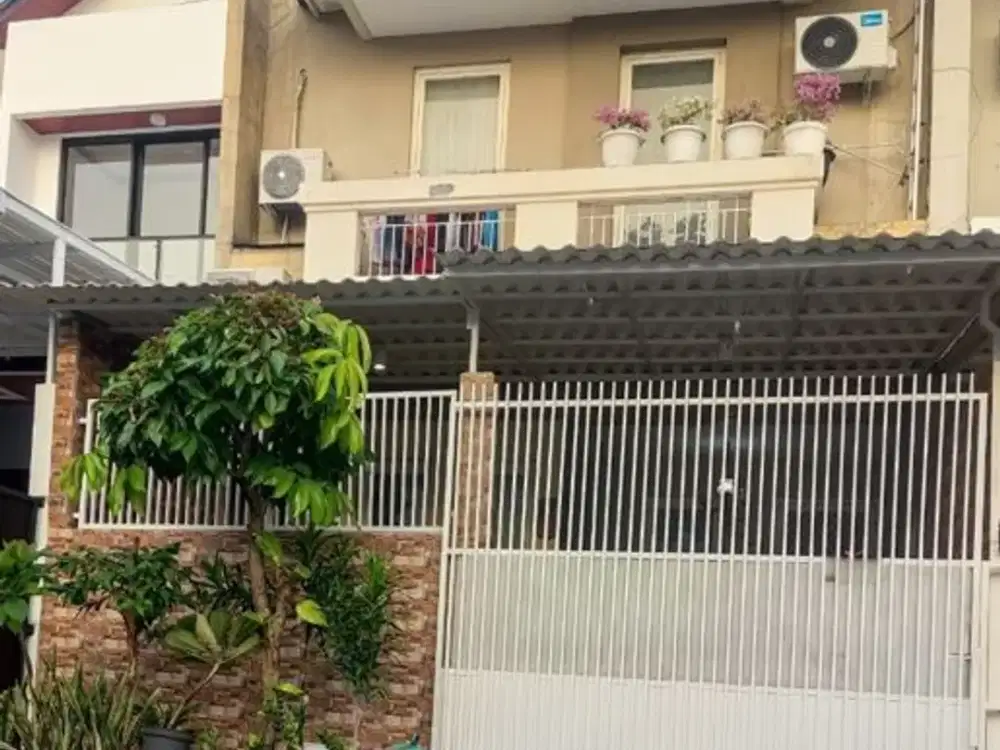 0844 - Dijual Rumah 2 Lantai SHM di Jl. Manyar Jaya, Surabaya