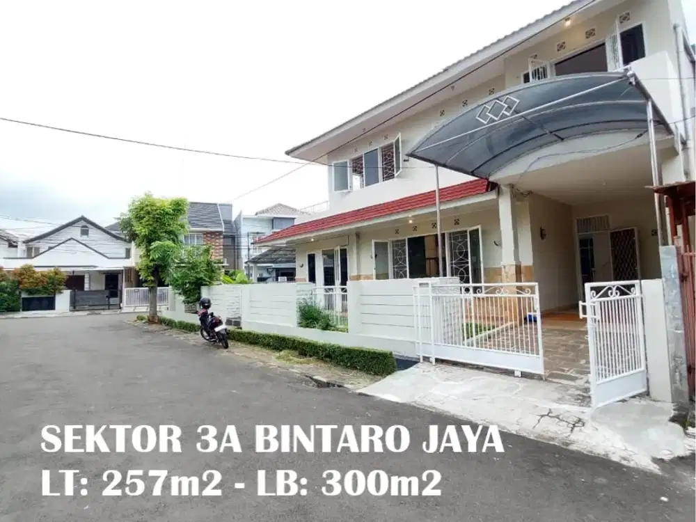 Rumah Hook 2 Lantai di Sektor 3 Bintaro Terawat Siap Huni -hw14684