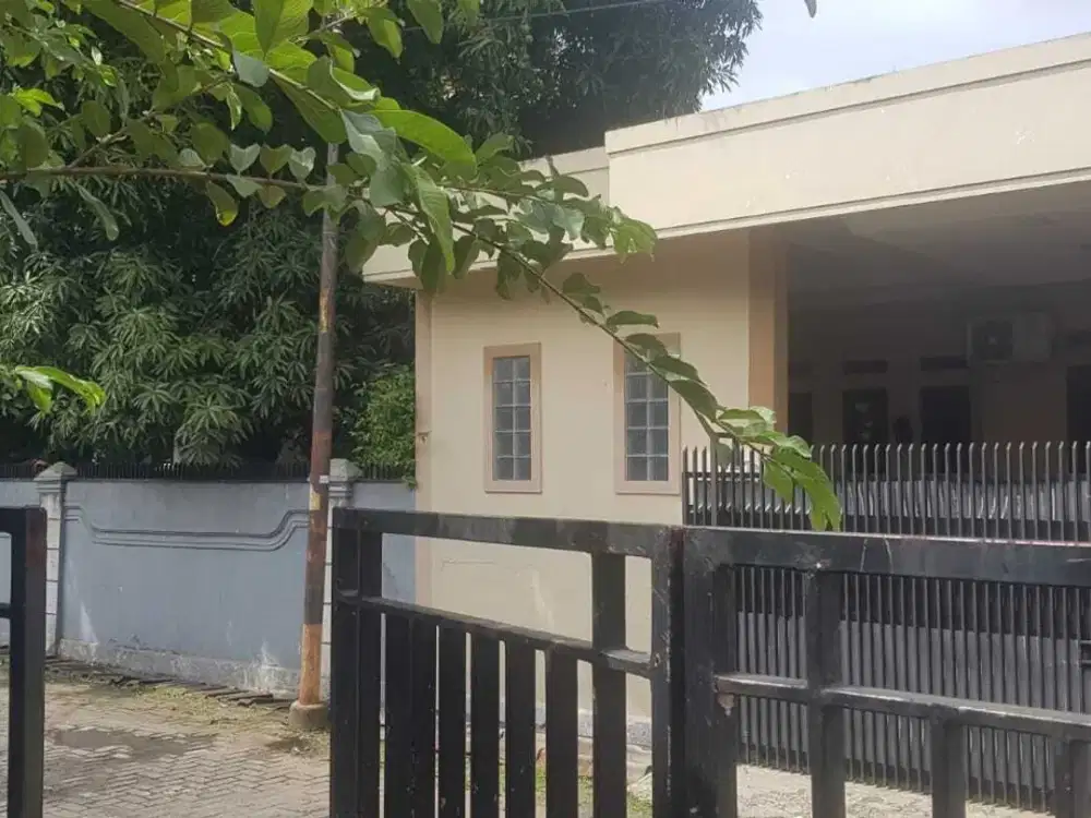 Dijual rumah siap huni bumi indah pasar kemis Tangerang