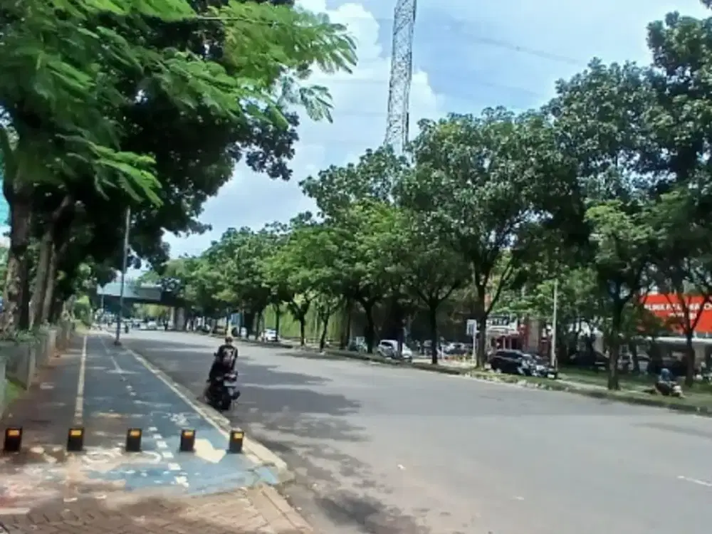 Ruko siap huni di boulevard sektor 7 bintaro jaya
